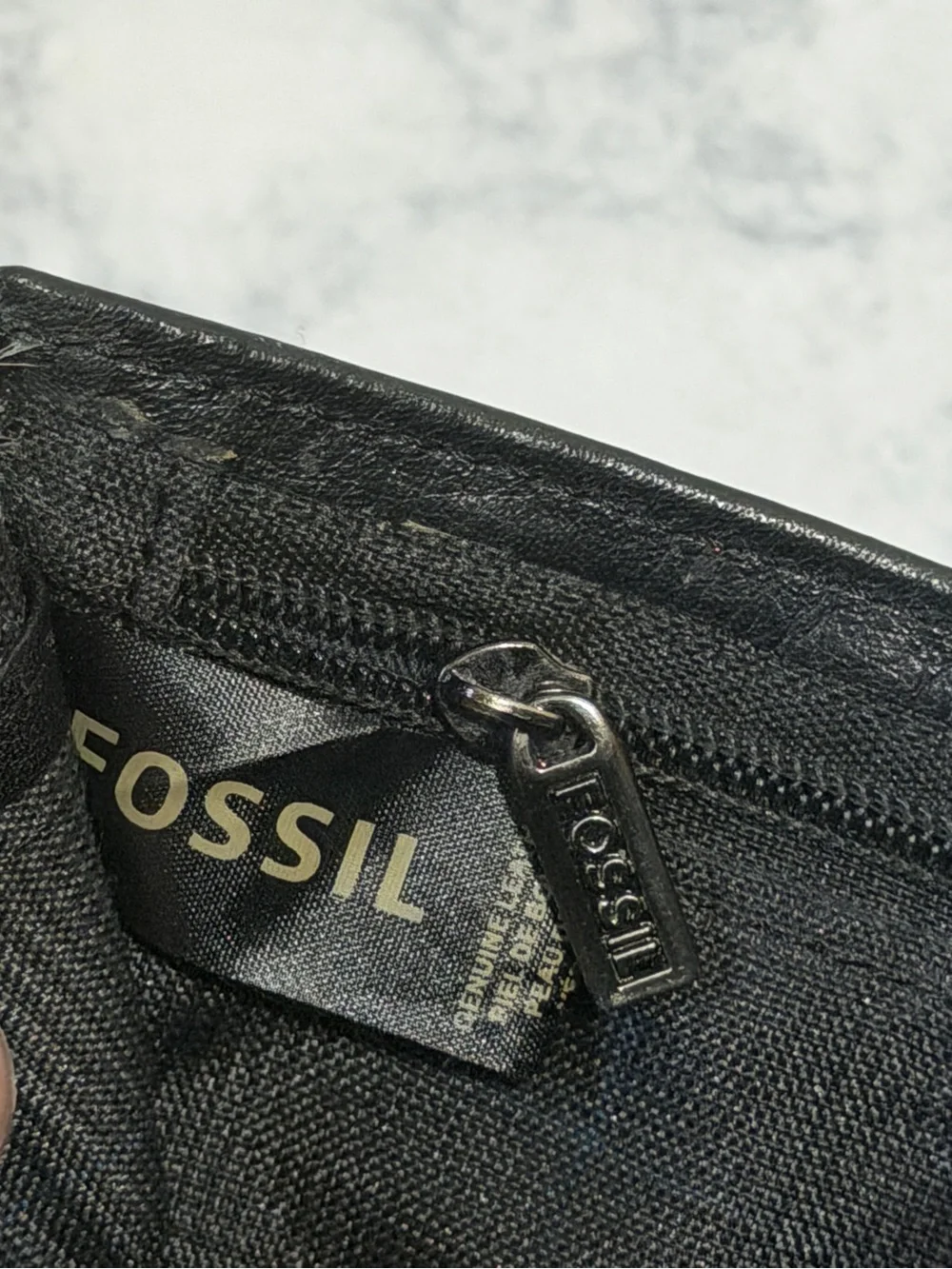 Fossil Evan zip black leather slim trifold men’s wallet